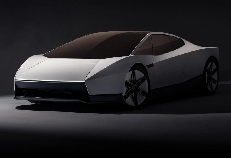 Tesla Roadster научился летать и крутить «бочку» в воздухе