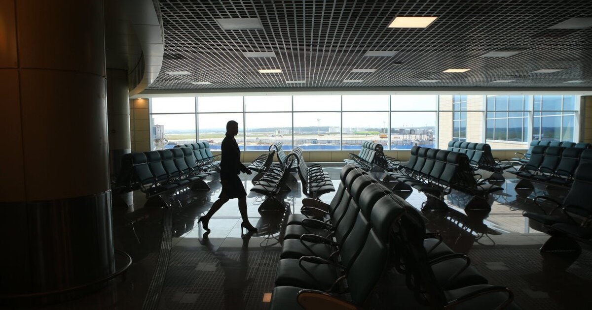 В аэропортах Москвы всё ещё зависли 106 рейсов